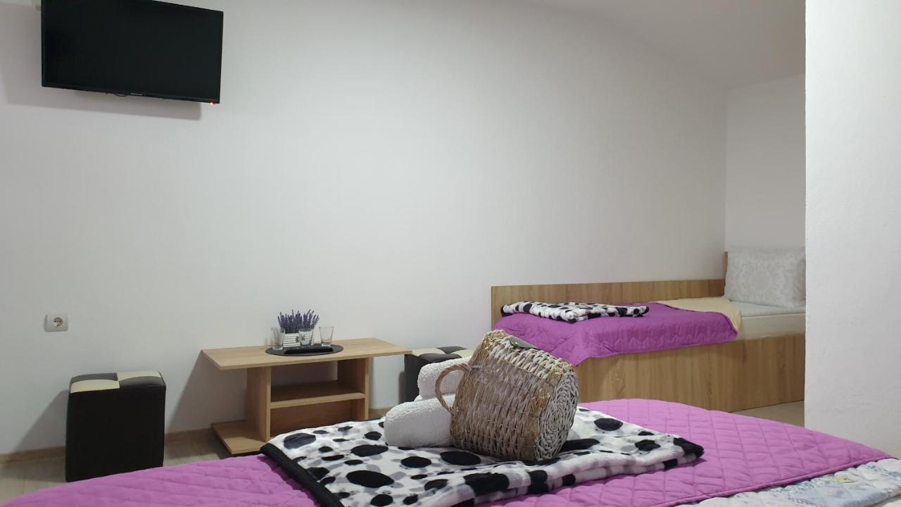Hotel Casa Corina à Turda Extérieur photo